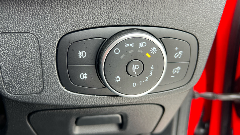 Ford Focus 1.0 EcoBoost Hybrid mHEV 125 Active Edition 5dr Petrol Hatchback